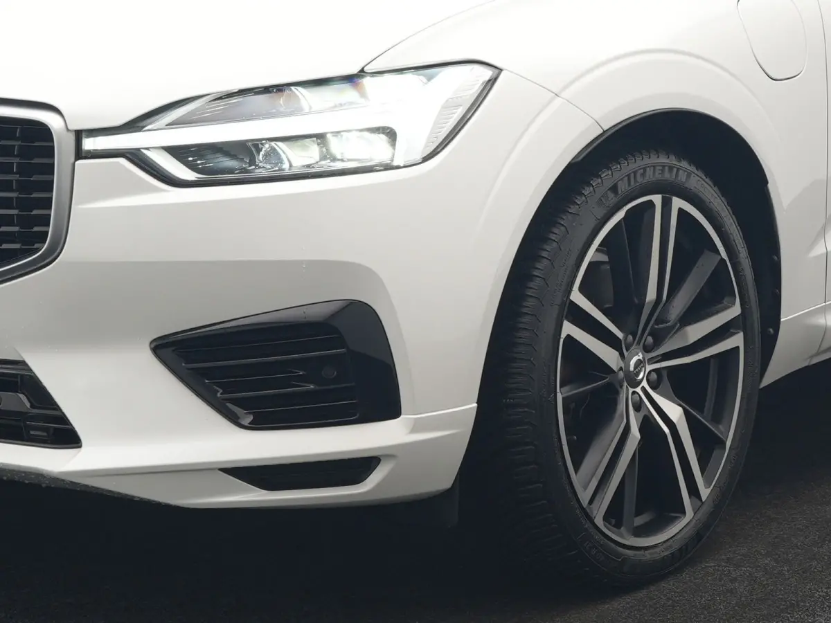 Recharge T8 AWD R-Design PHEV 391pk Dealer O.H. | Panodak | Luchtvering | Head Up | Camera | Harman & Kardon | Sportstoelen Memory & Verwarmd | 21"L.M | Apple Carplay | Keyless | Blis | Virt