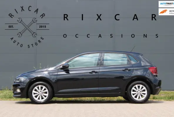 1.0 TSI Highline 95pk Stoelverwarming AllSeason PDC