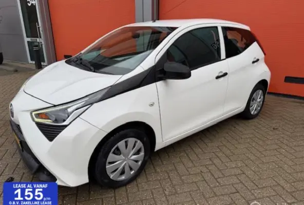 1.0 VVT-i x-fun 5 DEURS 76.000 KM NAP AIRCO