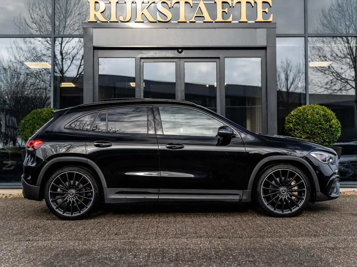 AMG 35 4MATIC|PANO|SFEER|MEMORY|ACC|21''