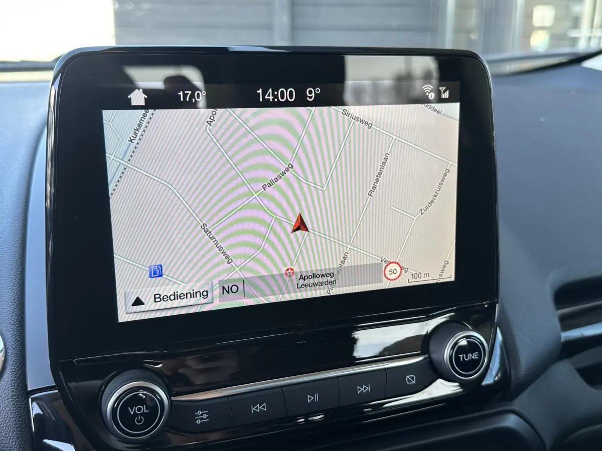 1.0 EcoBoost ST-Line Black 125PK | ZEER NETTE STAAT | BOMVOL | NIEUWE D-RIEM + BEURT | Achteruitrijcamera | Stoelverwarming | Stuurverwarming | Voorruitverwarming | Navigatie | Apple Carplay