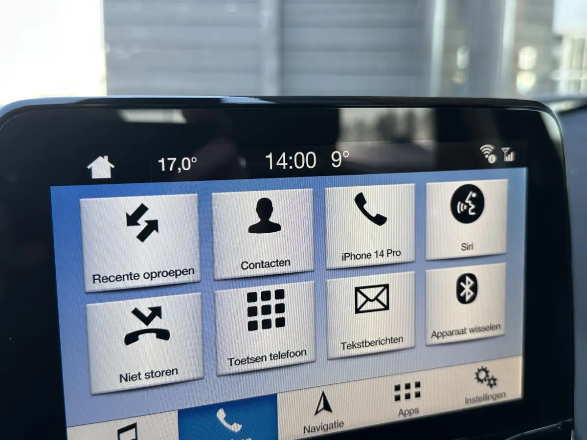 1.0 EcoBoost ST-Line Black 125PK | ZEER NETTE STAAT | BOMVOL | NIEUWE D-RIEM + BEURT | Achteruitrijcamera | Stoelverwarming | Stuurverwarming | Voorruitverwarming | Navigatie | Apple Carplay