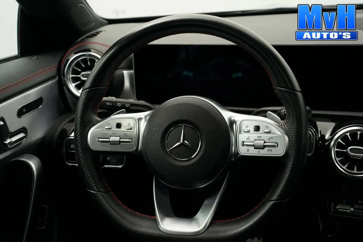 200 AMG|PANO|FULL-OPTIONS