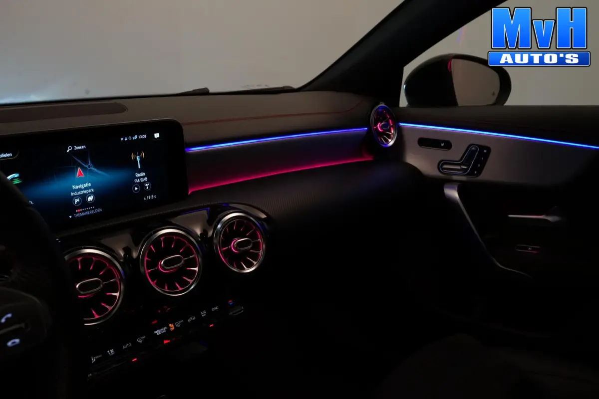 200 AMG|PANO|FULL-OPTIONS
