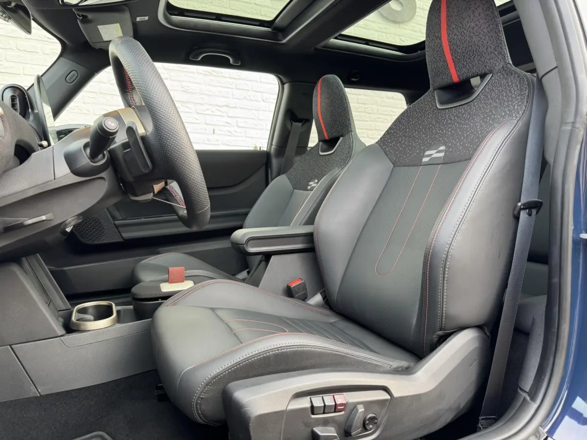 Mini 2.0 JCW John Works XL 231pk Adaptive cruise Climate Cruise Pano 360 camera Carplay Stoel-/stuurverwarming