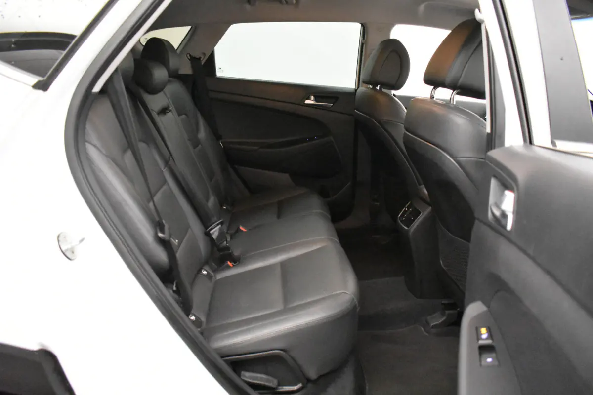 1.6 T-GDi Premium 177 PK Camera Vol Leder Trekhaak Parelmoer lak
