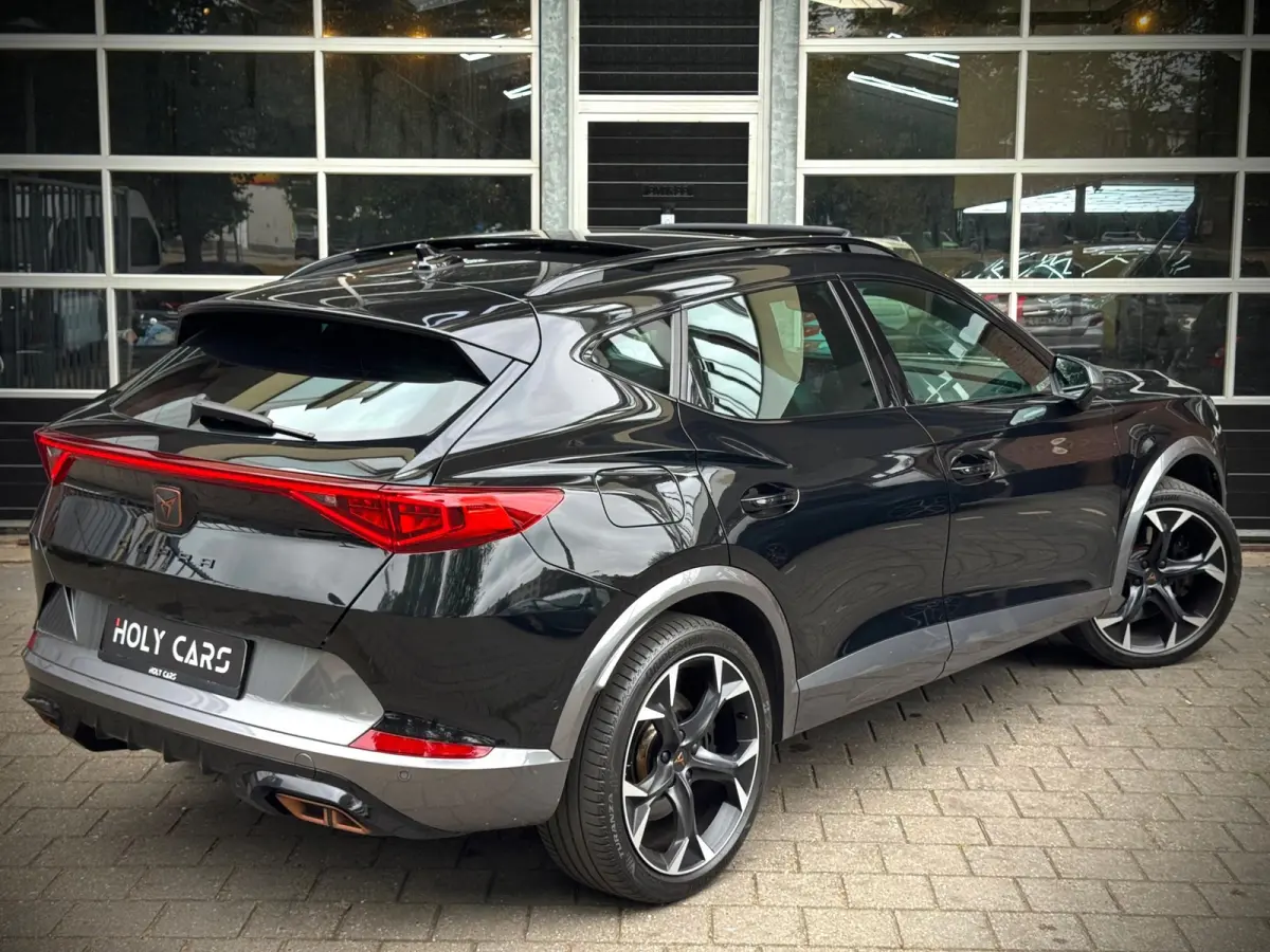 1.4 e-Hybrid VZ | KEYLESS | PANO | 360 CAM | LED | ACC |