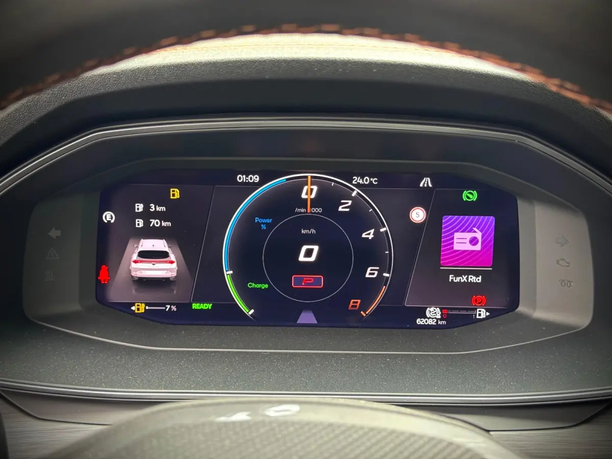 1.4 e-Hybrid VZ | KEYLESS | PANO | 360 CAM | LED | ACC |