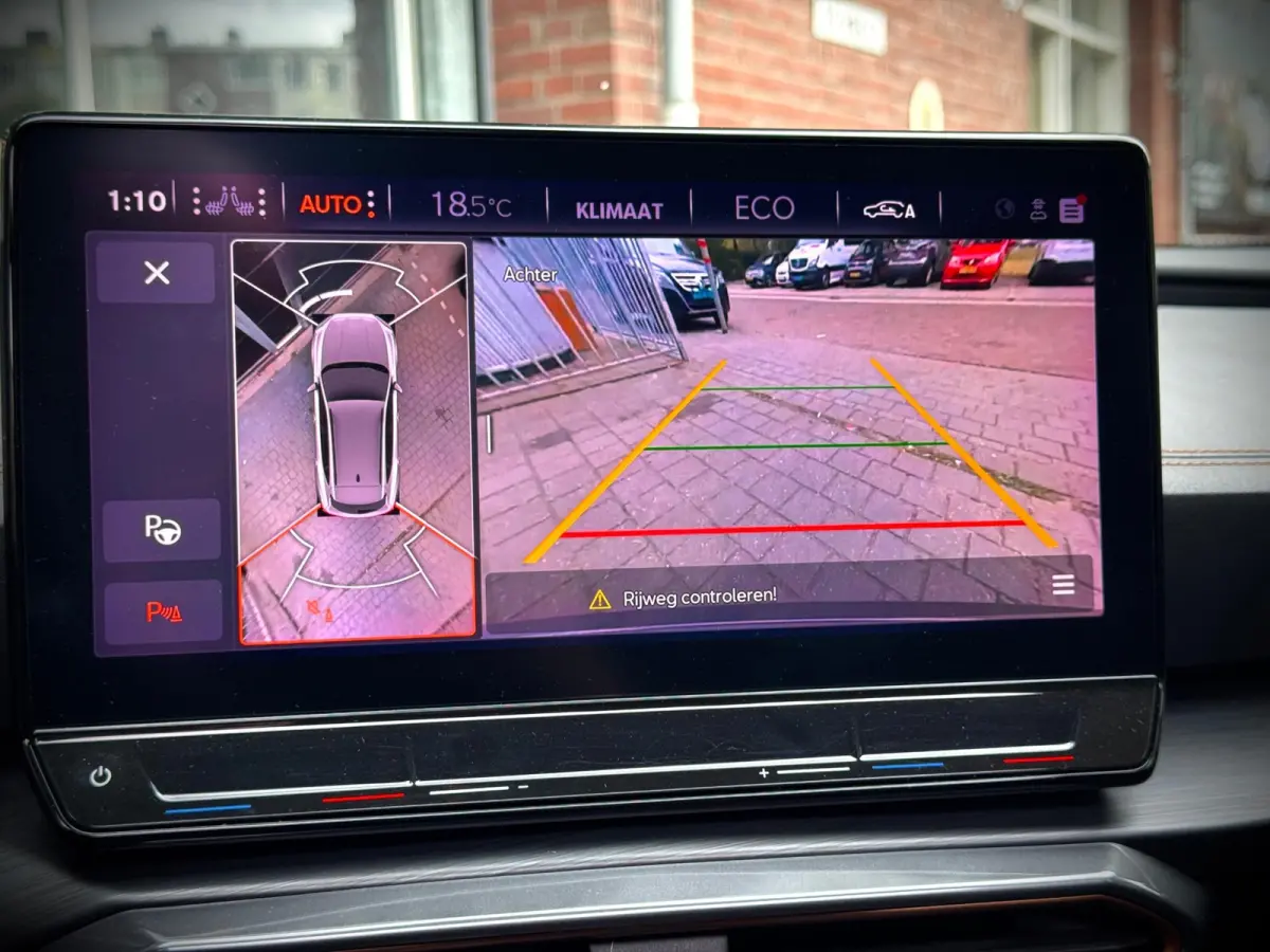 1.4 e-Hybrid VZ | KEYLESS | PANO | 360 CAM | LED | ACC |