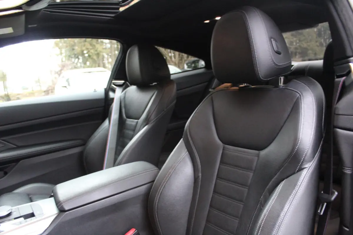420d xDrive High Executive 190PK | M- sportpakket| BTW-AUTO | CAMERA | Panoramadak | LEDER |Sportstoelen