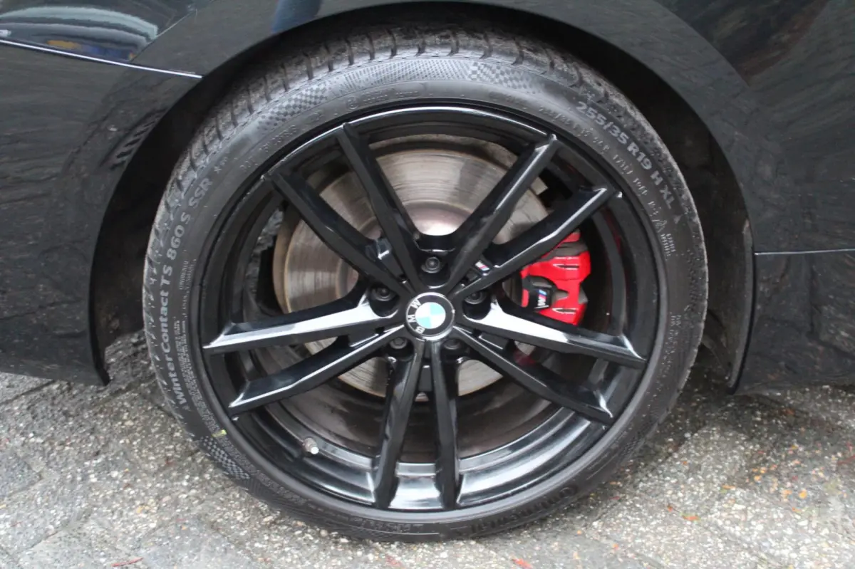 420d xDrive High Executive 190PK | M- sportpakket| BTW-AUTO | CAMERA | Panoramadak | LEDER |Sportstoelen