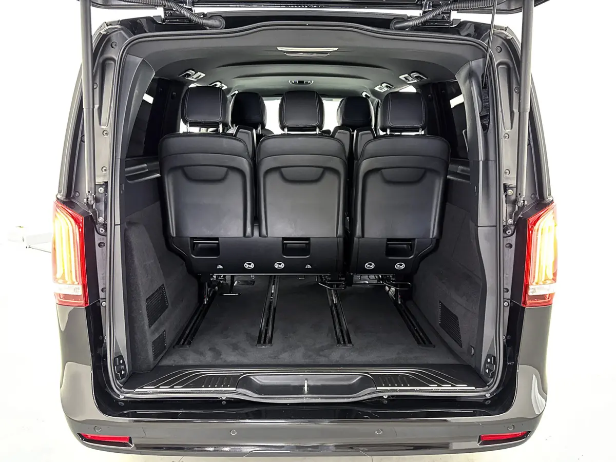 300d L3 4-Matic Avantgarde 7-zitplaatsen AMG-Line Vol opties Airmatic Stoelventilatie Nappa leder Extra Lang