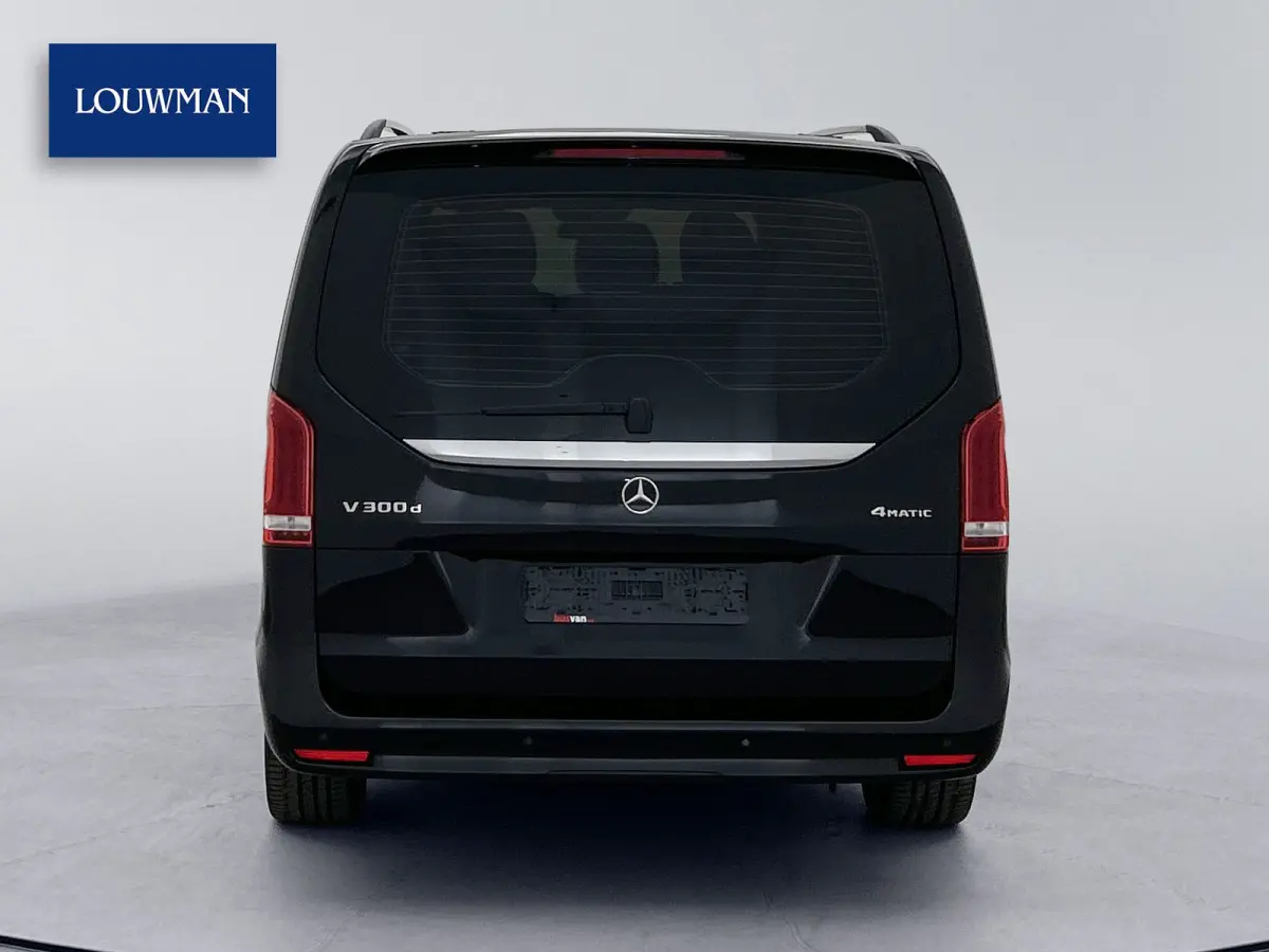 300d L3 4-Matic Avantgarde 7-zitplaatsen AMG-Line Vol opties Airmatic Stoelventilatie Nappa leder Extra Lang