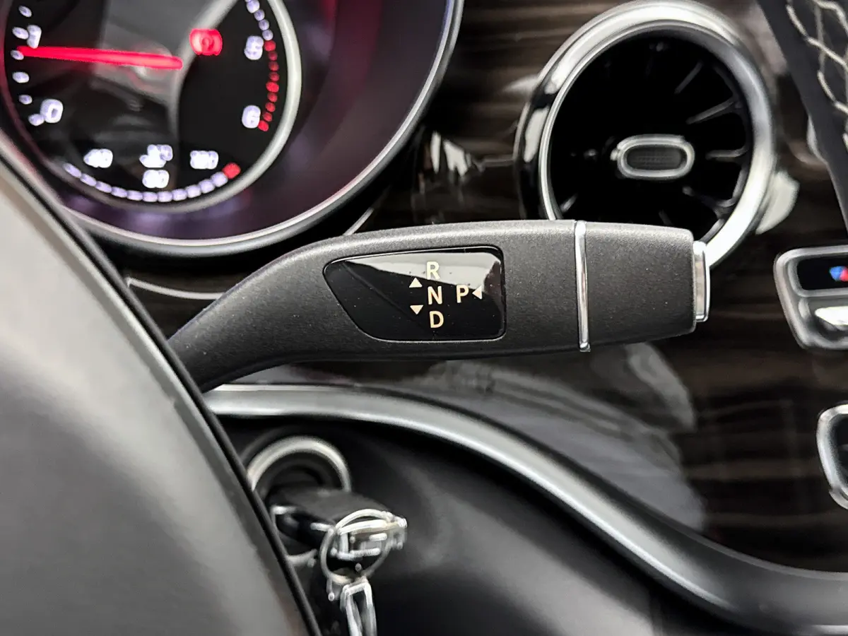 300d L3 4-Matic Avantgarde 7-zitplaatsen AMG-Line Vol opties Airmatic Stoelventilatie Nappa leder Extra Lang