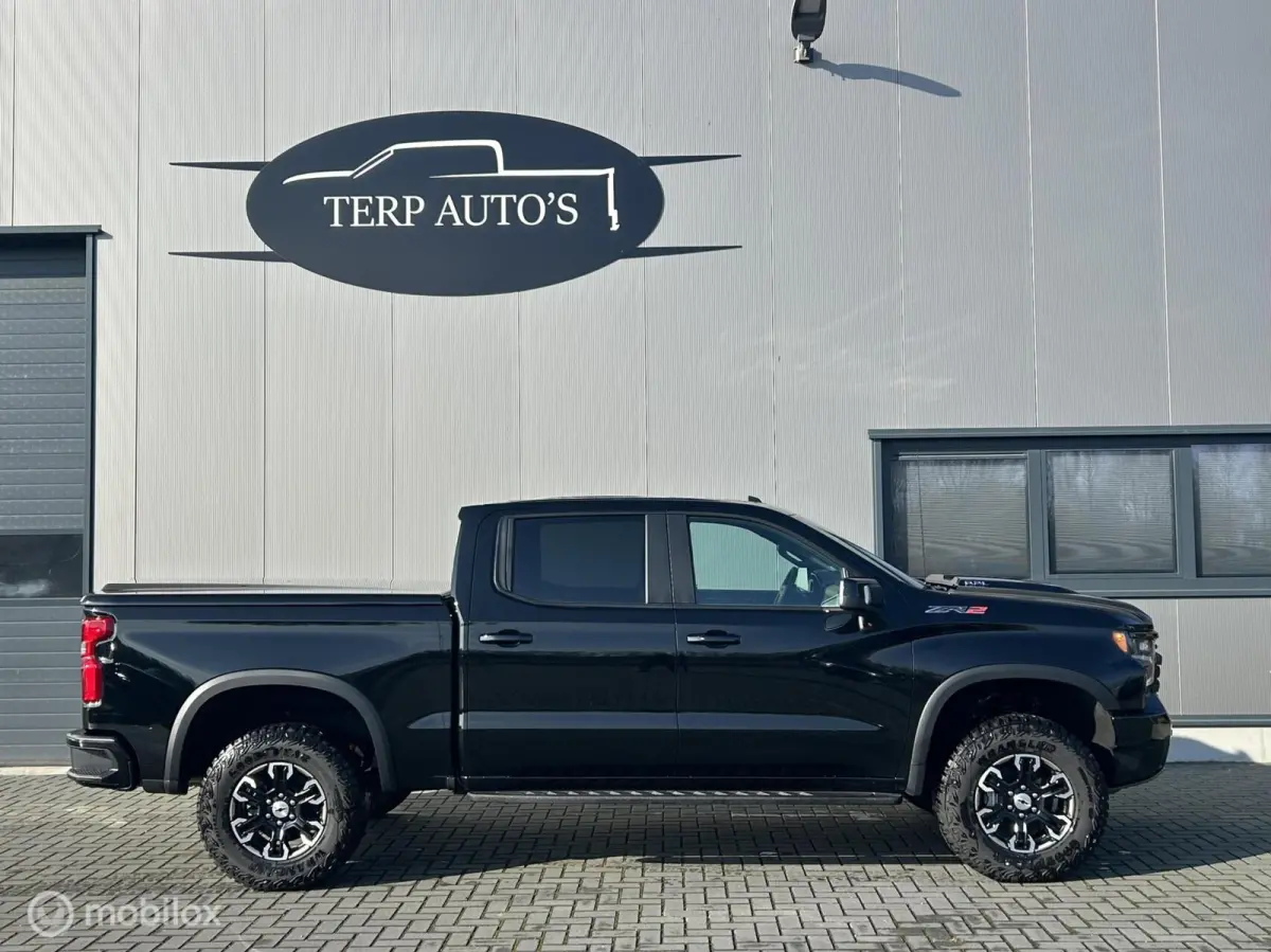 USA ZR2 6.2 V8