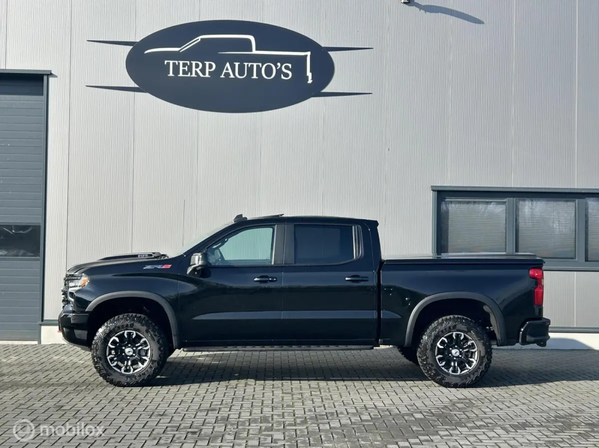 USA ZR2 6.2 V8