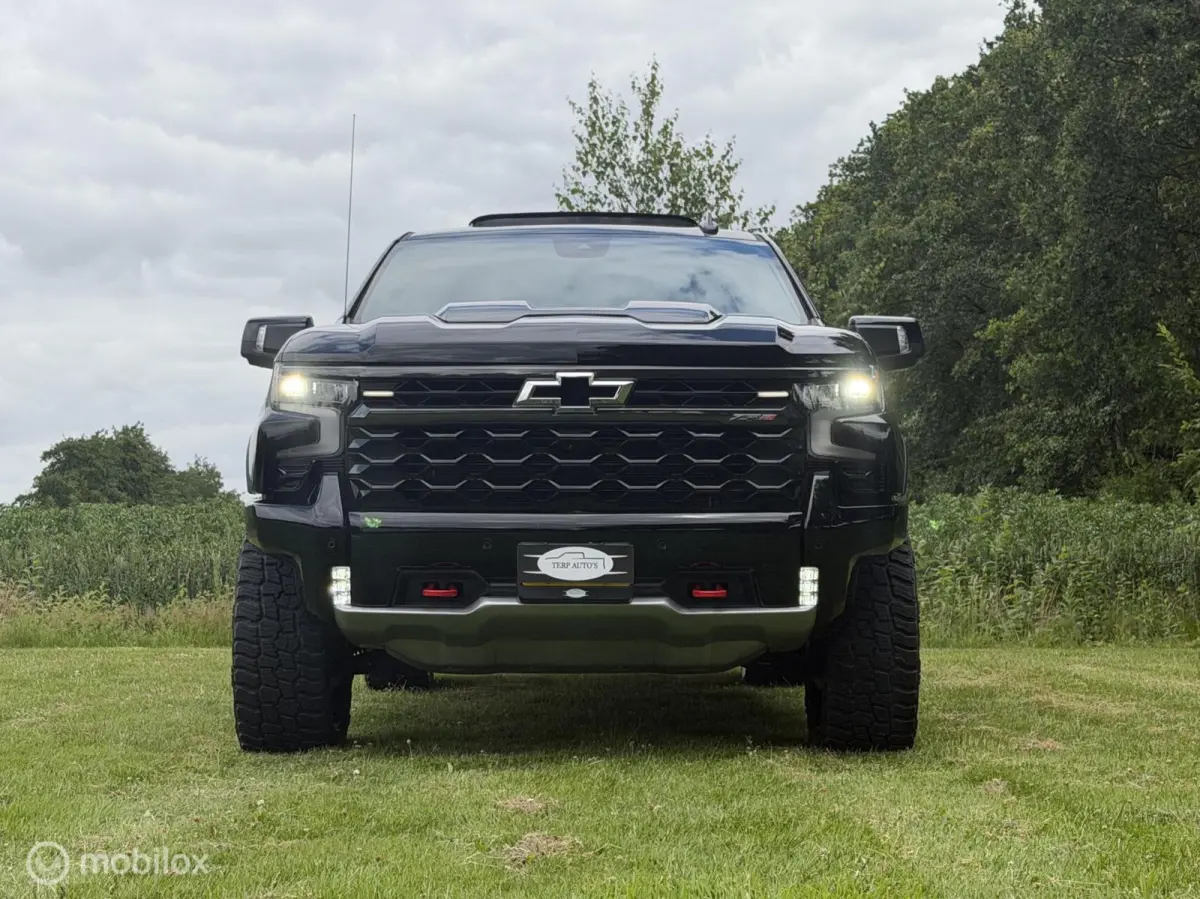 USA ZR2 6.2 V8
