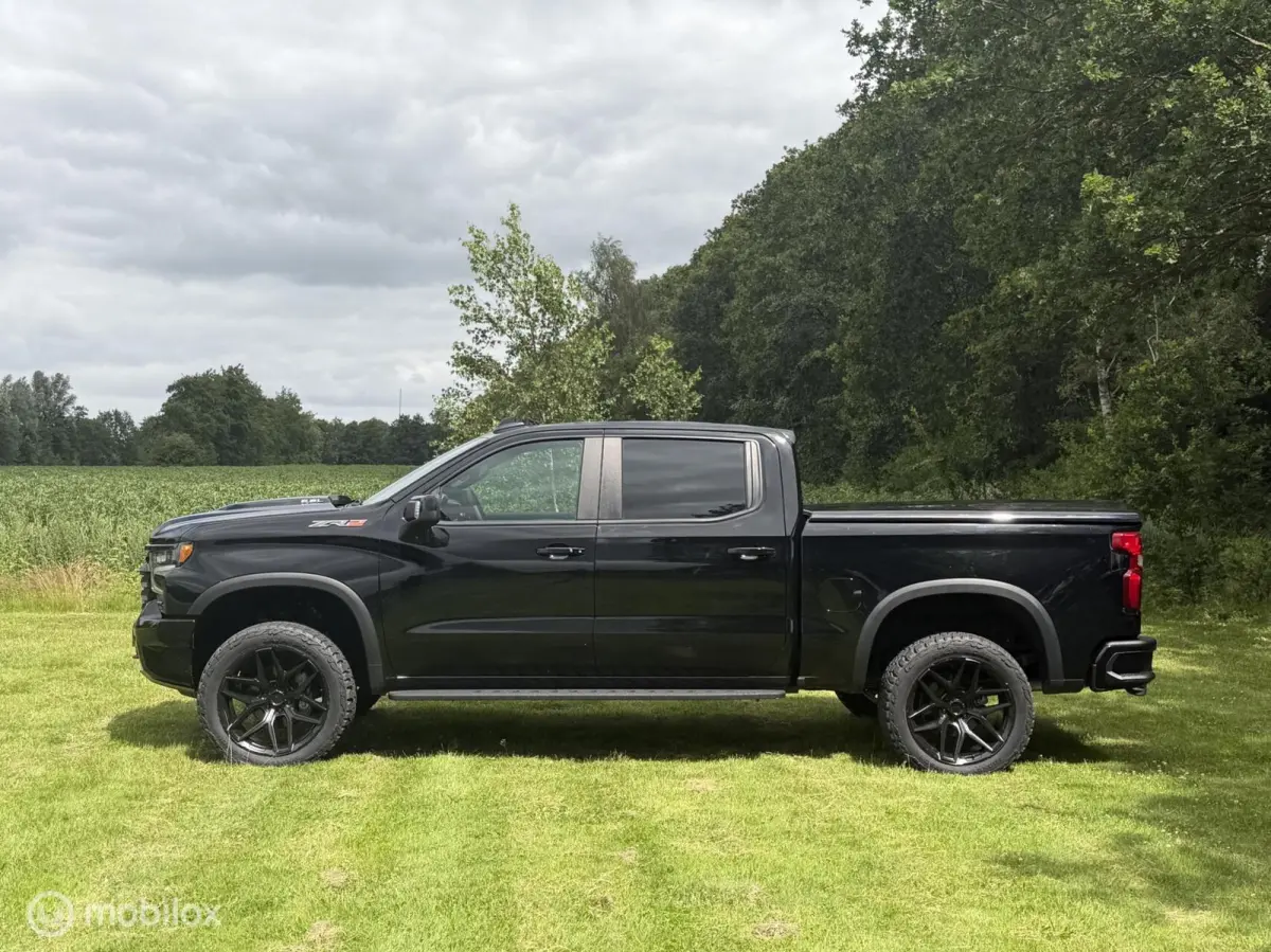 USA ZR2 6.2 V8