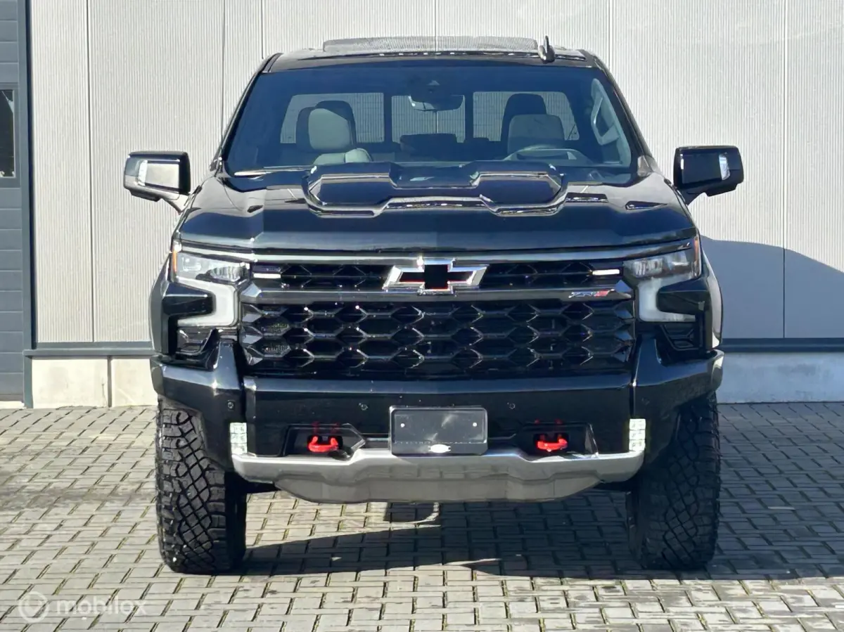 USA ZR2 6.2 V8