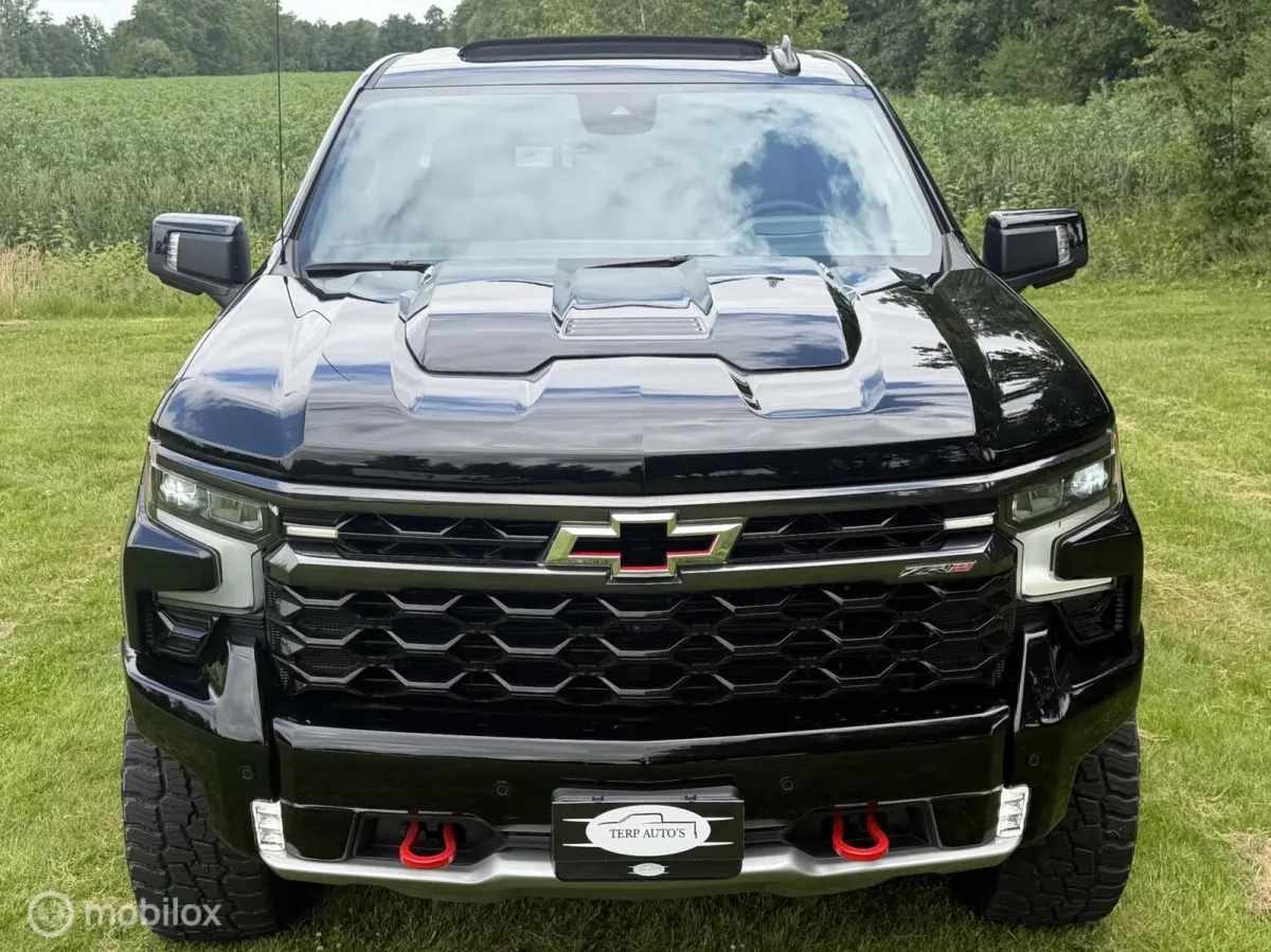 USA ZR2 6.2 V8