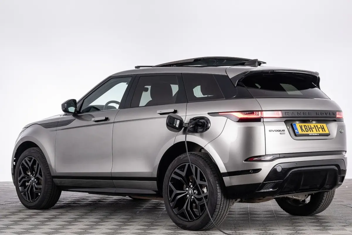 P300e AWD R-Dynamic S | SCHUIFDAK | CARPLAY | Full LED | LEDER | EL. Stoel | PHEV