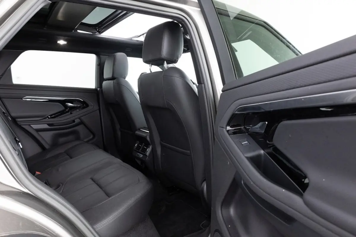 P300e AWD R-Dynamic S | SCHUIFDAK | CARPLAY | Full LED | LEDER | EL. Stoel | PHEV