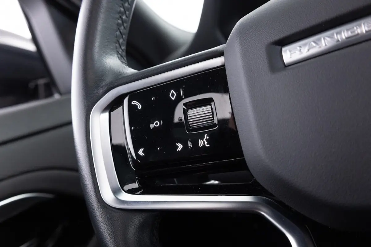 P300e AWD R-Dynamic S | SCHUIFDAK | CARPLAY | Full LED | LEDER | EL. Stoel | PHEV