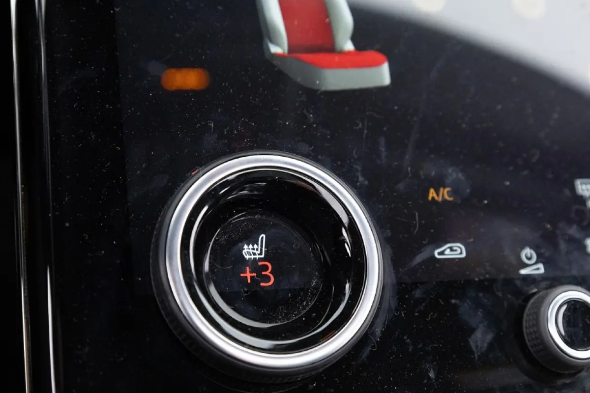 P300e AWD R-Dynamic S | SCHUIFDAK | CARPLAY | Full LED | LEDER | EL. Stoel | PHEV