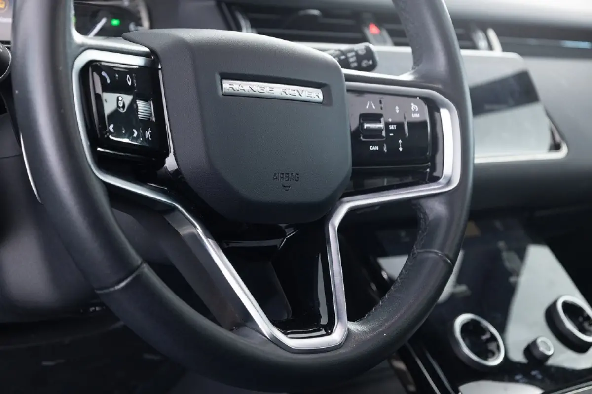 P300e AWD R-Dynamic S | SCHUIFDAK | CARPLAY | Full LED | LEDER | EL. Stoel | PHEV