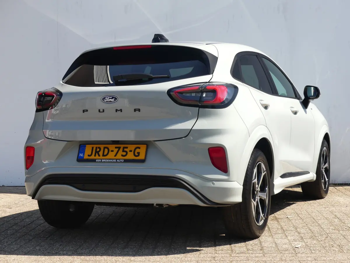 1.0 EcoBoost ST-Line | CAMERA | STUUR+STOEL+VOORRUITVERWARMING | ELEKTRISCHE ACHTERKLEP | APPLE CARPLAY / ANDRIOD AUTO | NAVI |