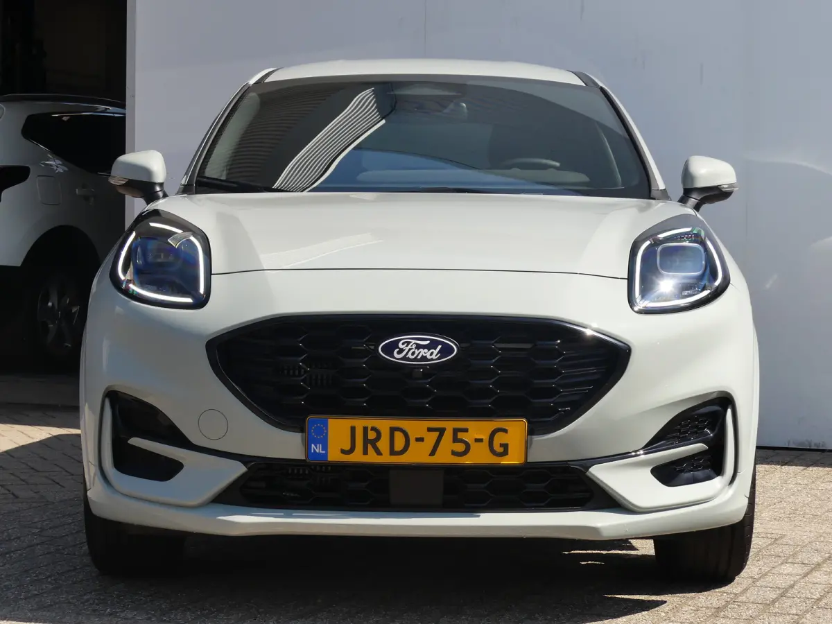 1.0 EcoBoost ST-Line | CAMERA | STUUR+STOEL+VOORRUITVERWARMING | ELEKTRISCHE ACHTERKLEP | APPLE CARPLAY / ANDRIOD AUTO | NAVI |