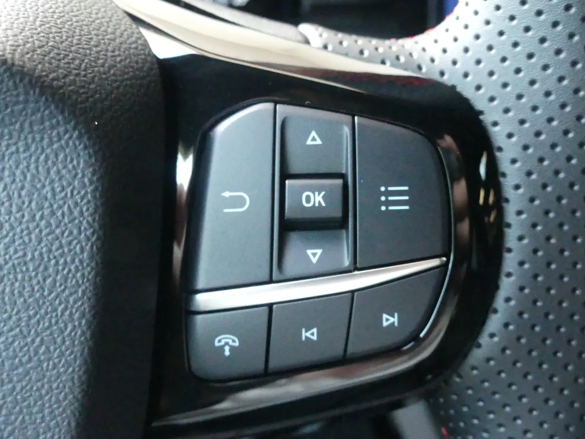 1.0 EcoBoost ST-Line | CAMERA | STUUR+STOEL+VOORRUITVERWARMING | ELEKTRISCHE ACHTERKLEP | APPLE CARPLAY / ANDRIOD AUTO | NAVI |