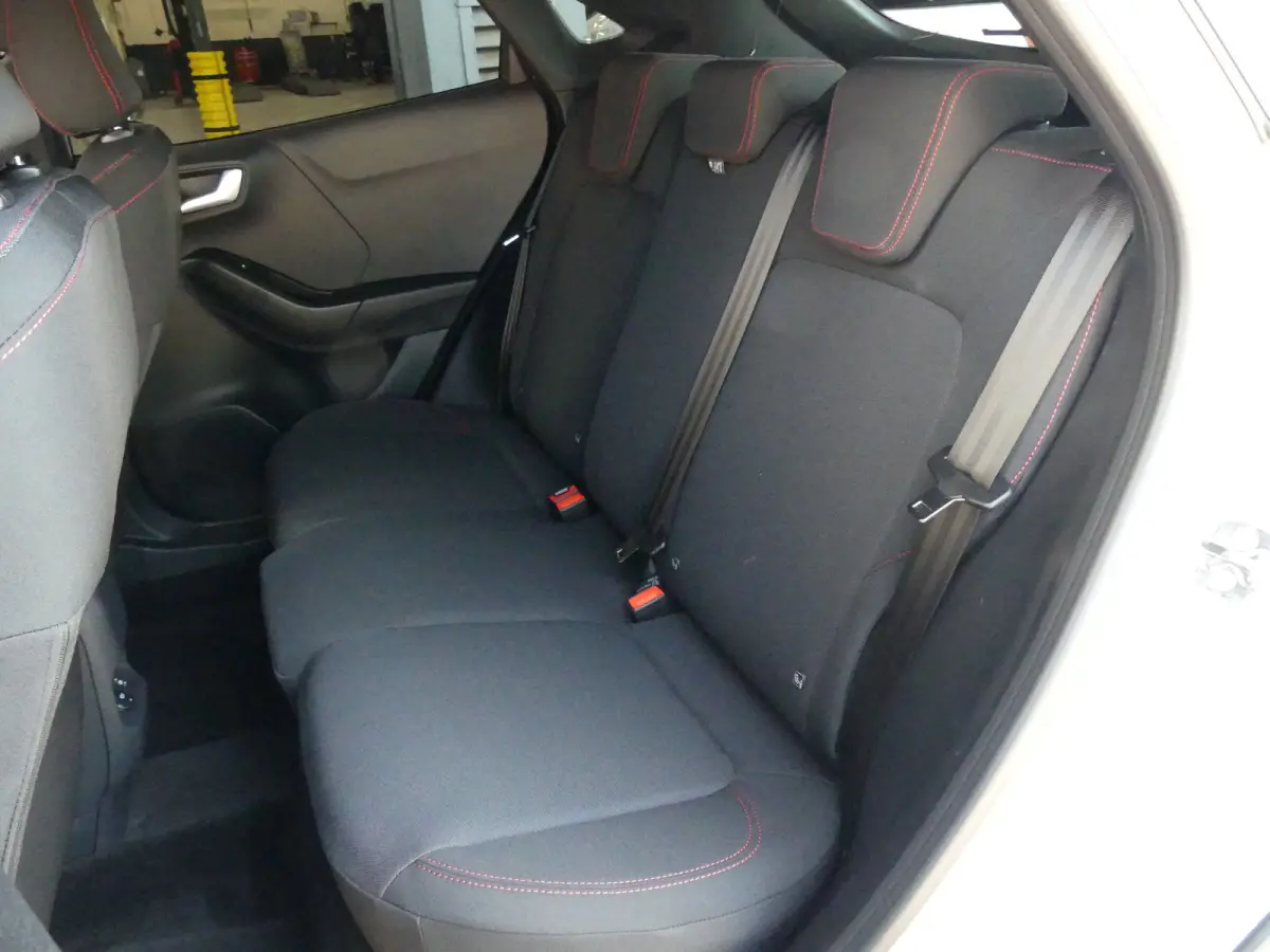 1.0 EcoBoost ST-Line | CAMERA | STUUR+STOEL+VOORRUITVERWARMING | ELEKTRISCHE ACHTERKLEP | APPLE CARPLAY / ANDRIOD AUTO | NAVI |