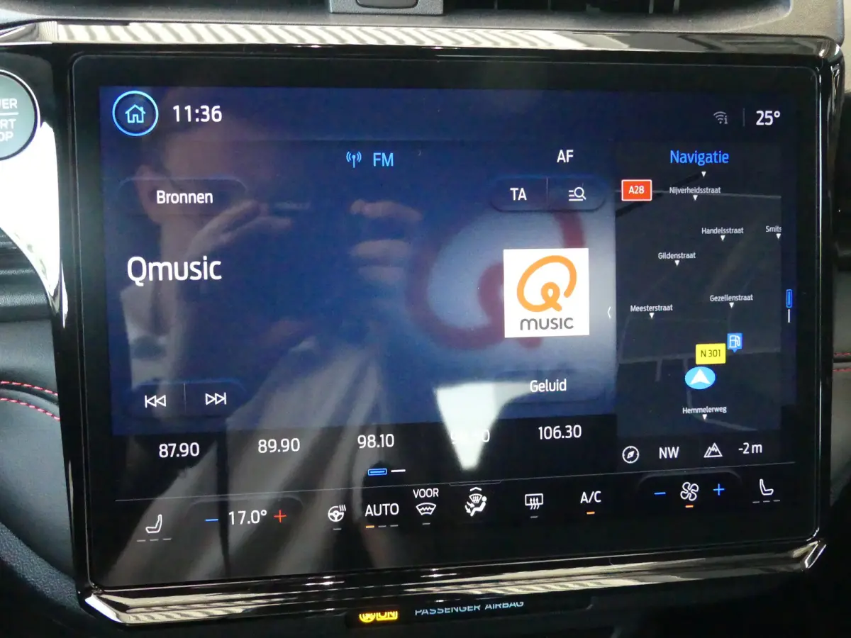 1.0 EcoBoost ST-Line | CAMERA | STUUR+STOEL+VOORRUITVERWARMING | ELEKTRISCHE ACHTERKLEP | APPLE CARPLAY / ANDRIOD AUTO | NAVI |