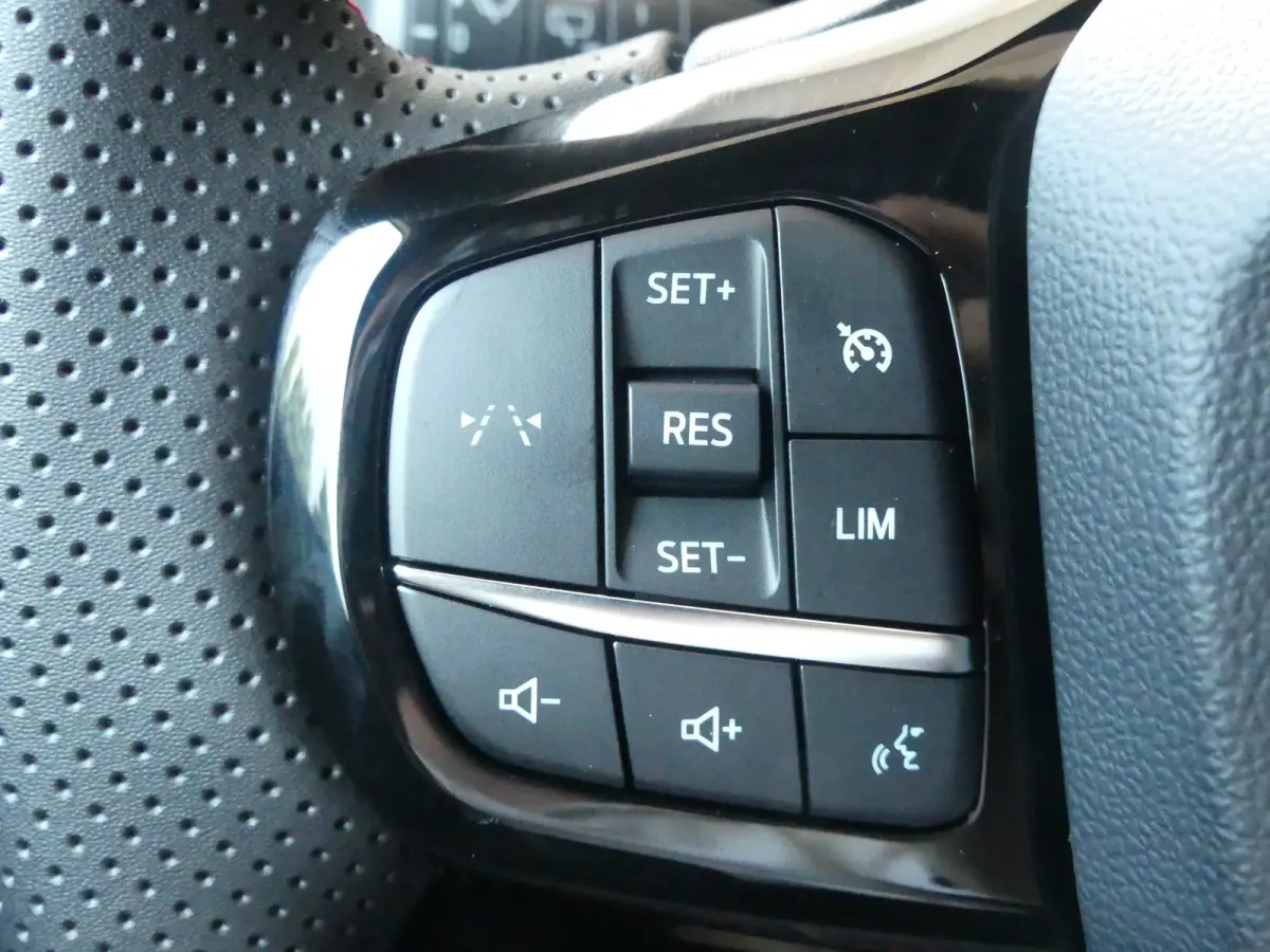 1.0 EcoBoost ST-Line | CAMERA | STUUR+STOEL+VOORRUITVERWARMING | ELEKTRISCHE ACHTERKLEP | APPLE CARPLAY / ANDRIOD AUTO | NAVI |