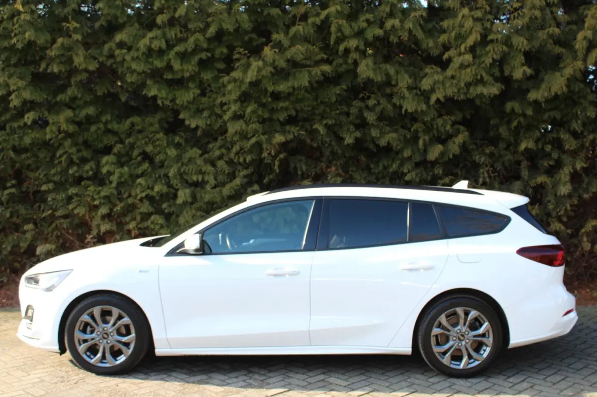 1.0 EcoBoost Hybrid ST Line Style 155PK | Stoel/stuurverwarming | Parkeersensoren | Apple/Android Carplay