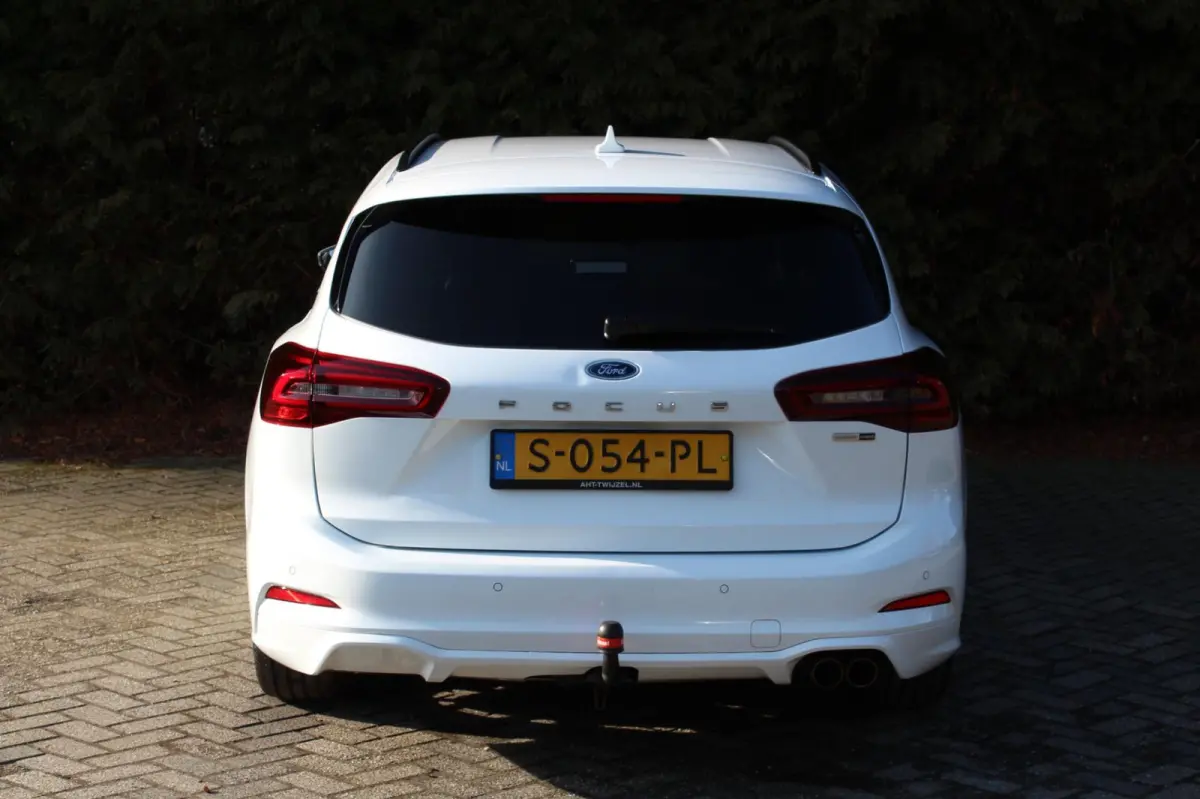 1.0 EcoBoost Hybrid ST Line Style 155PK | Stoel/stuurverwarming | Parkeersensoren | Apple/Android Carplay
