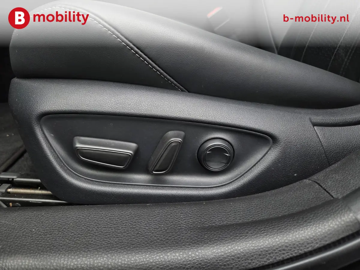 Prestige Camera Adapt. Cruise Control Panoramadak JBL | Leer | Stoelverwarming/Ventilatie | Apple CarPlay