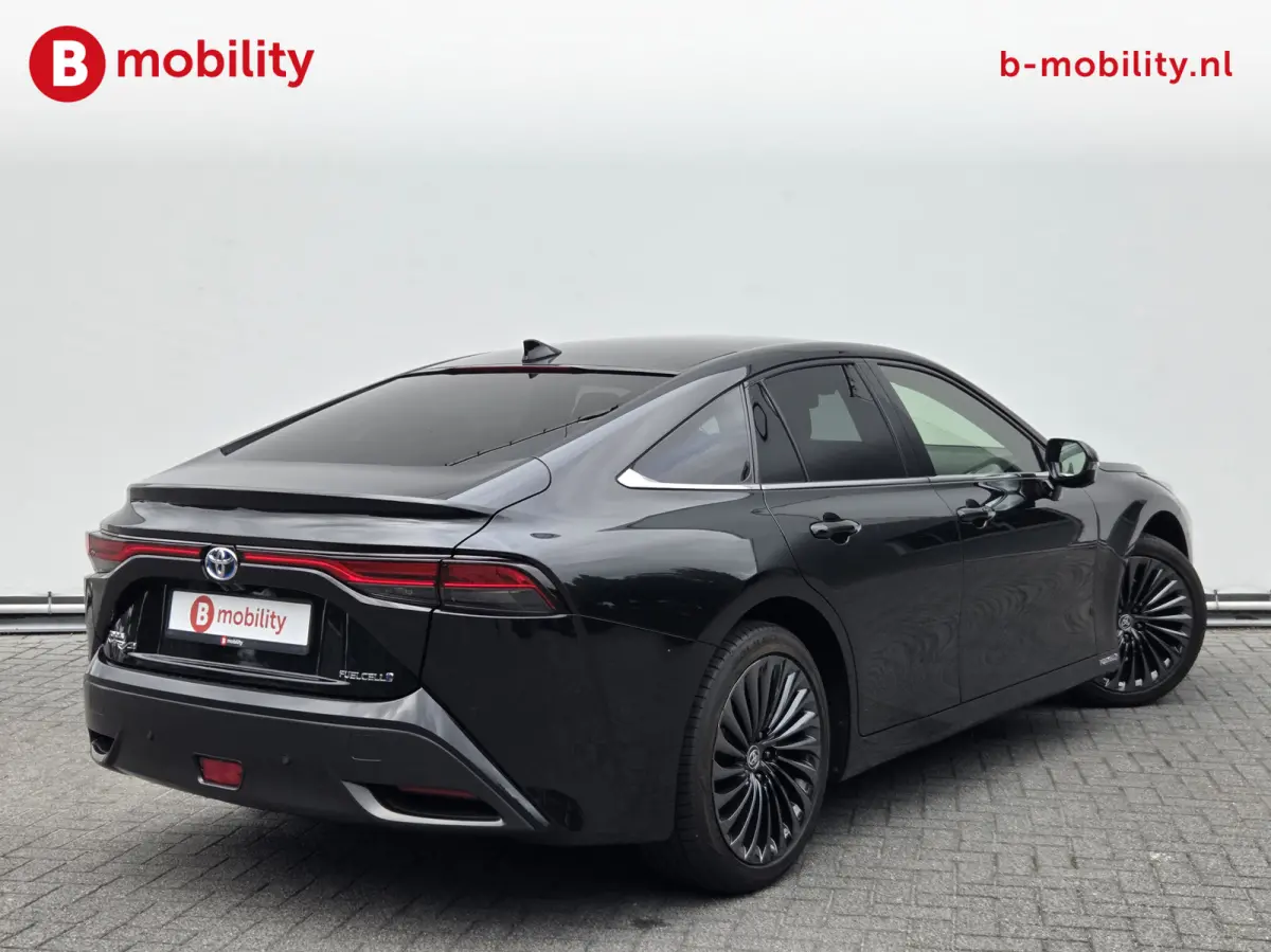 Prestige Camera Adapt. Cruise Control Panoramadak JBL | Leer | Stoelverwarming/Ventilatie | Apple CarPlay