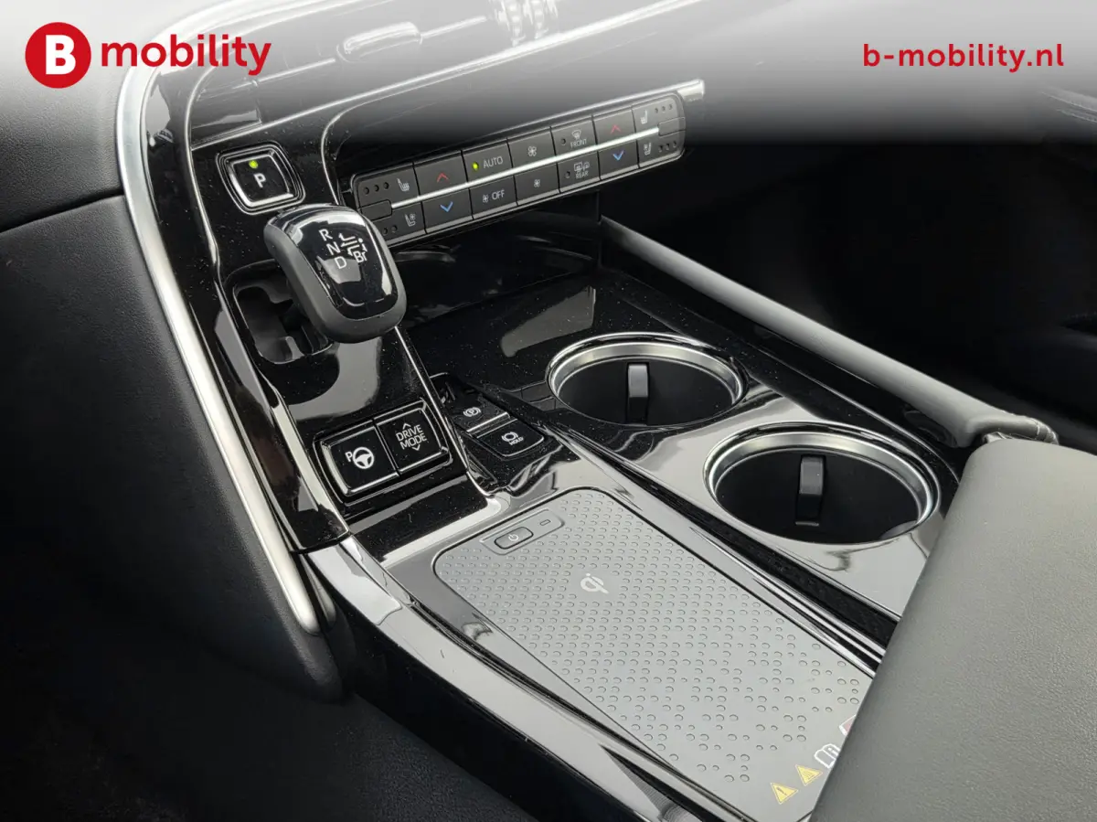 Prestige Camera Adapt. Cruise Control Panoramadak JBL | Leer | Stoelverwarming/Ventilatie | Apple CarPlay