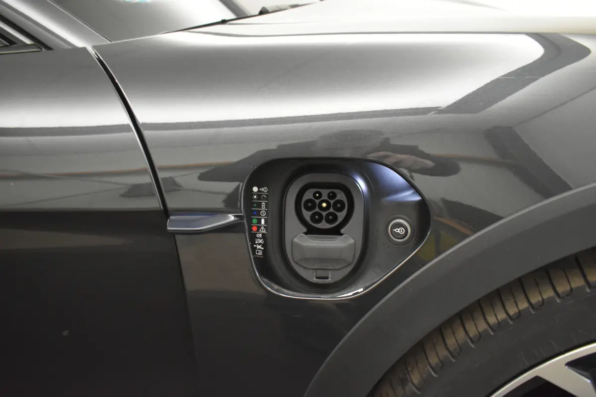 4S 93kWh 426KW 573 pk Panodak 100% SOH DualView Bose Memory Sport Chrono 360º Camera Warmtepomp