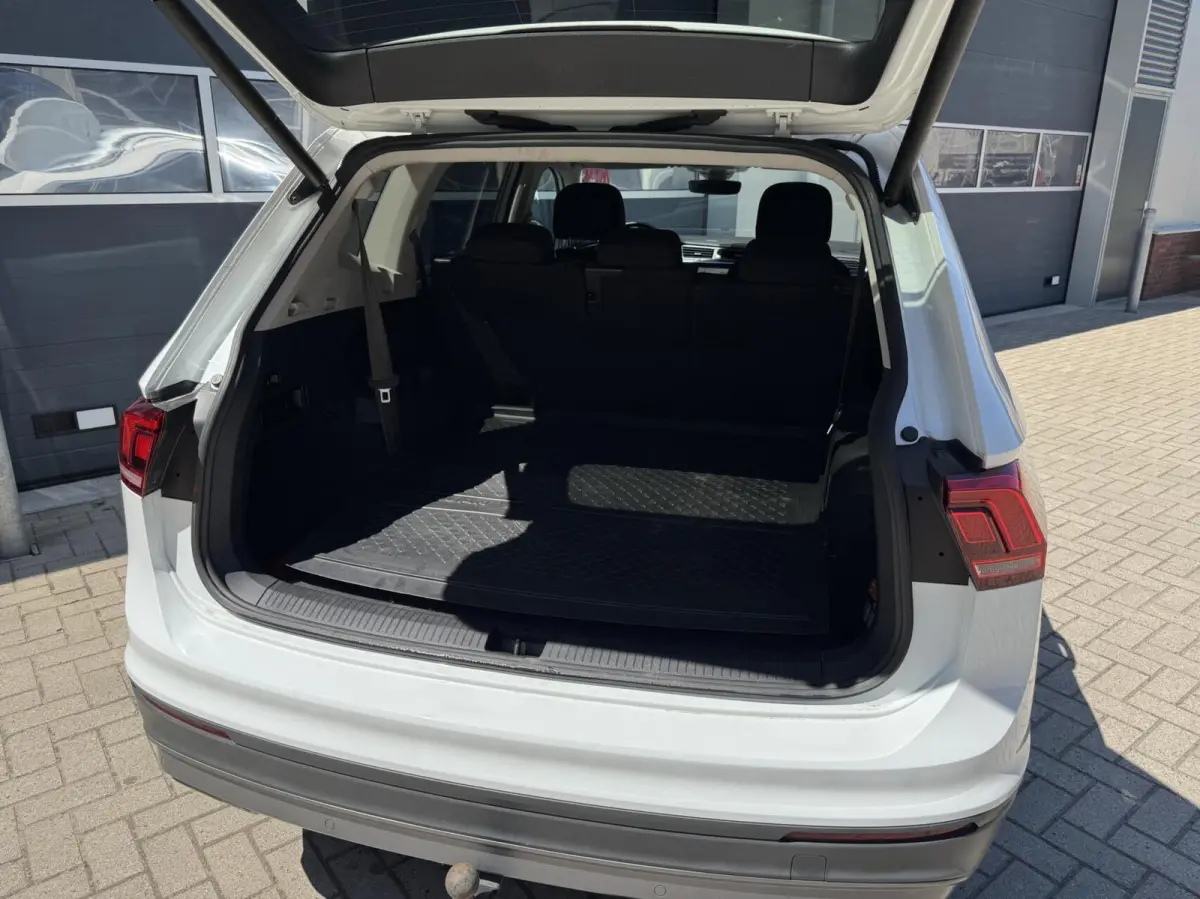 1.4 TSI Comfortline 7 Persoons | CarPlay | Navigatie | Cruise | Climate | Trekhaak
