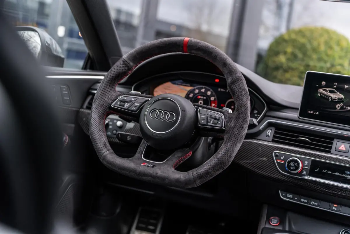 2.9 TFSI Quattro|CARBON|KERAMISCH|MEMORY|B&O|20''