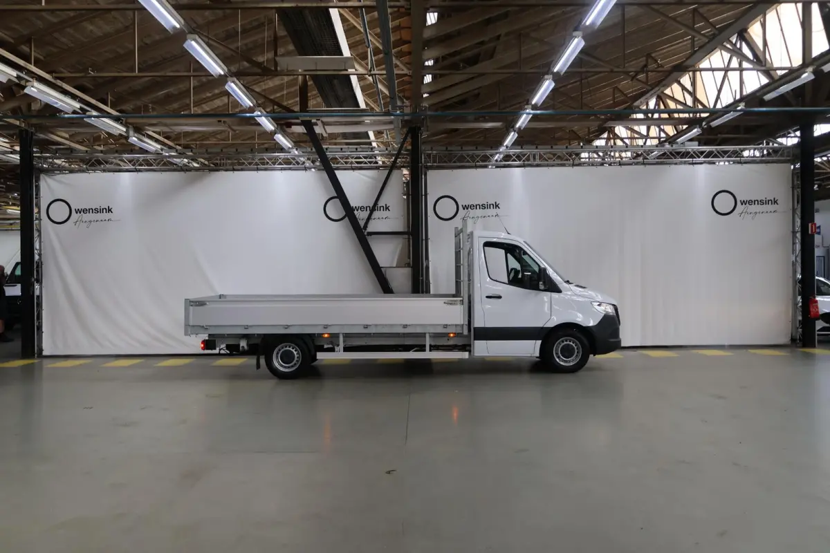 315 CDI | Aut. | L3 | Chassis | Pro | Airco | Cruise Control | Zijwindassistent | Lane Assist | Comfort-bestuurdersstoel | 3-zits | Apple Carplay/Android Auto | ELKE OPBOUW MOGELIJK