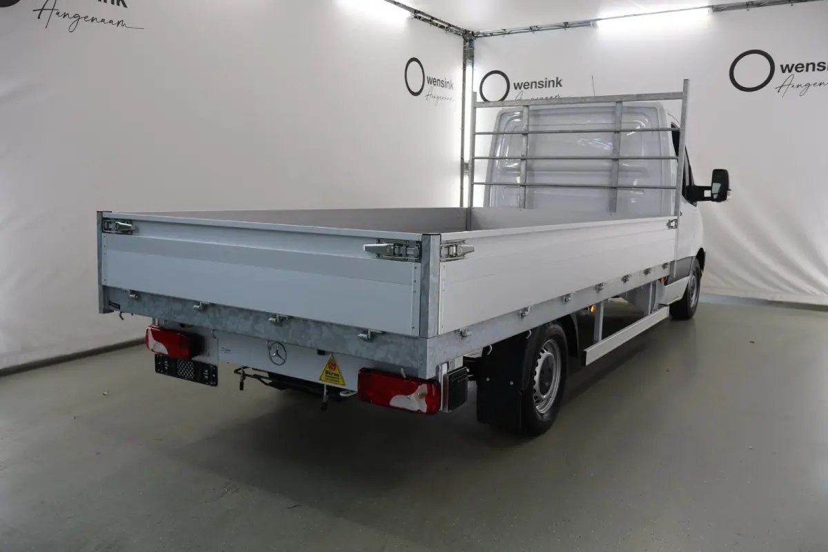 315 CDI | Aut. | L3 | Chassis | Pro | Airco | Cruise Control | Zijwindassistent | Lane Assist | Comfort-bestuurdersstoel | 3-zits | Apple Carplay/Android Auto | ELKE OPBOUW MOGELIJK