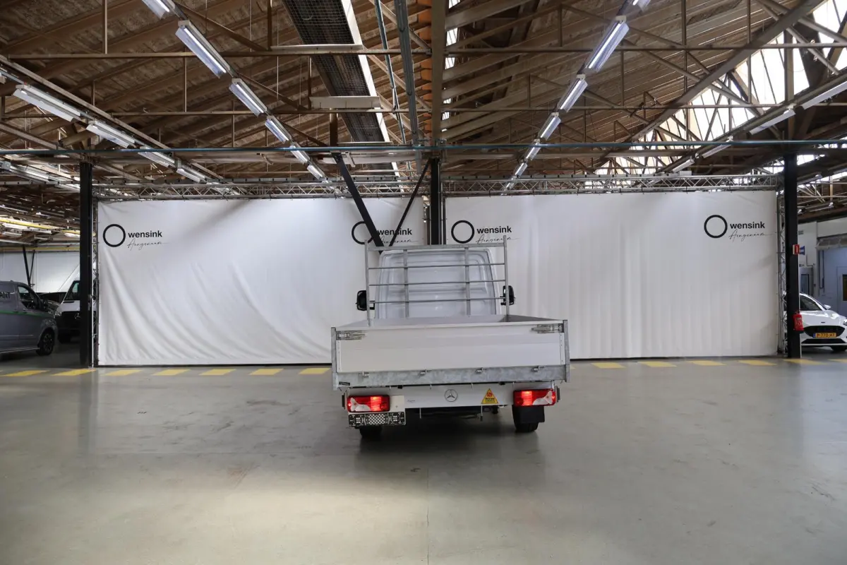 315 CDI | Aut. | L3 | Chassis | Pro | Airco | Cruise Control | Zijwindassistent | Lane Assist | Comfort-bestuurdersstoel | 3-zits | Apple Carplay/Android Auto | ELKE OPBOUW MOGELIJK