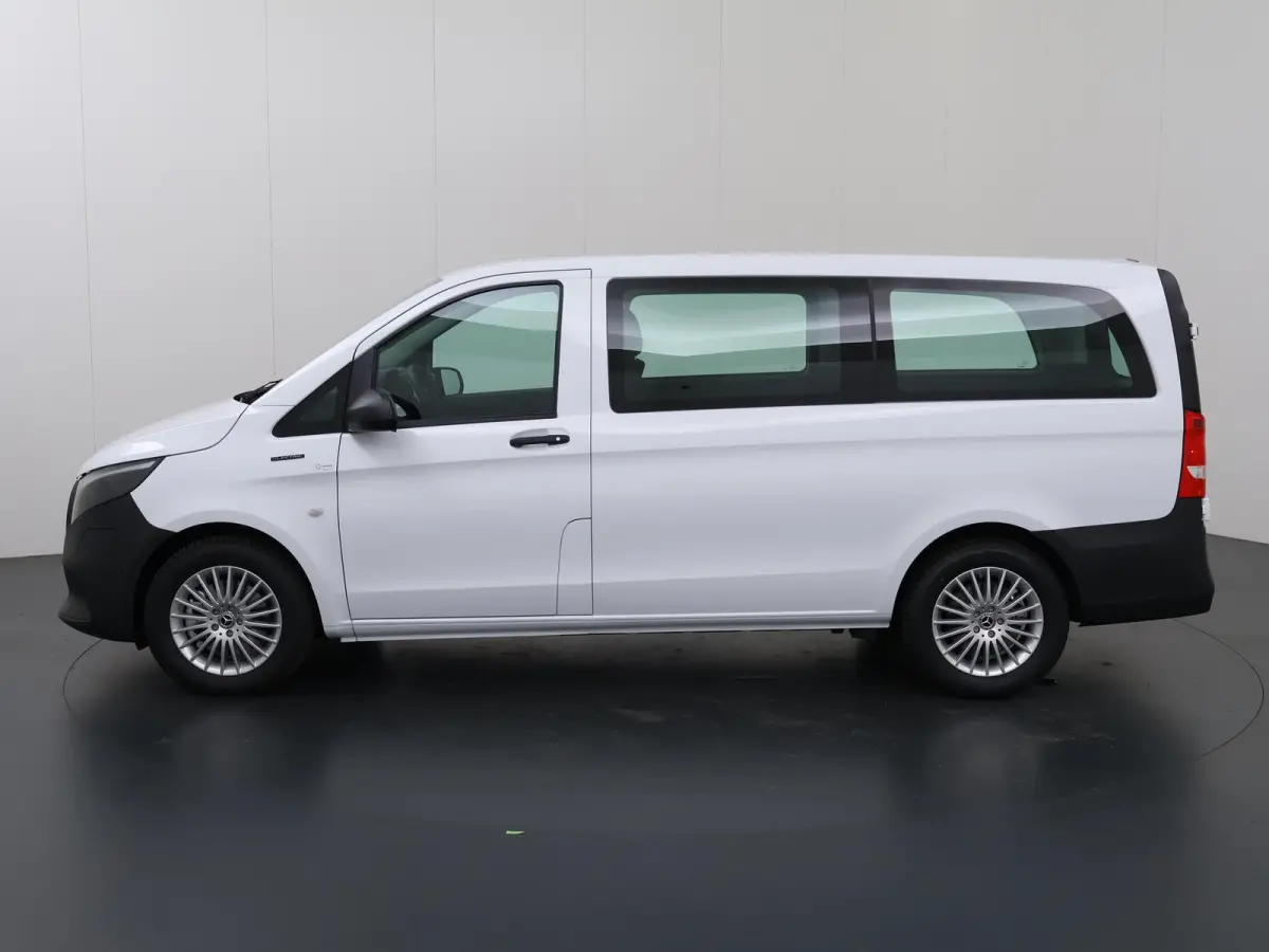 129 L2 PRO 90kWh | Snelladen 110 KWh | Parkeerpakket | Comfortbestuurdersstoel | Dodehoekassistent | Navigatie | 360KM range |