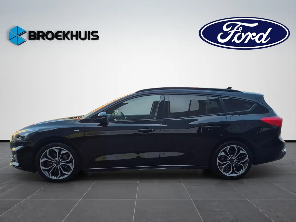 1.5 EcoBoost 150pk ST Line Automaat | Technology Pack | Stoelverwaming | 18" LMV | Privacy Glass |