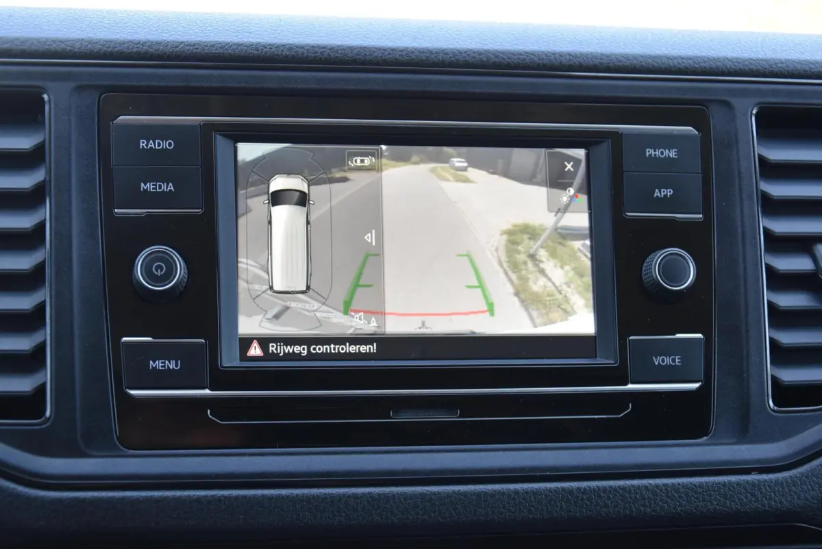 Bestel 35 2.0 TDI L4H3 Highline