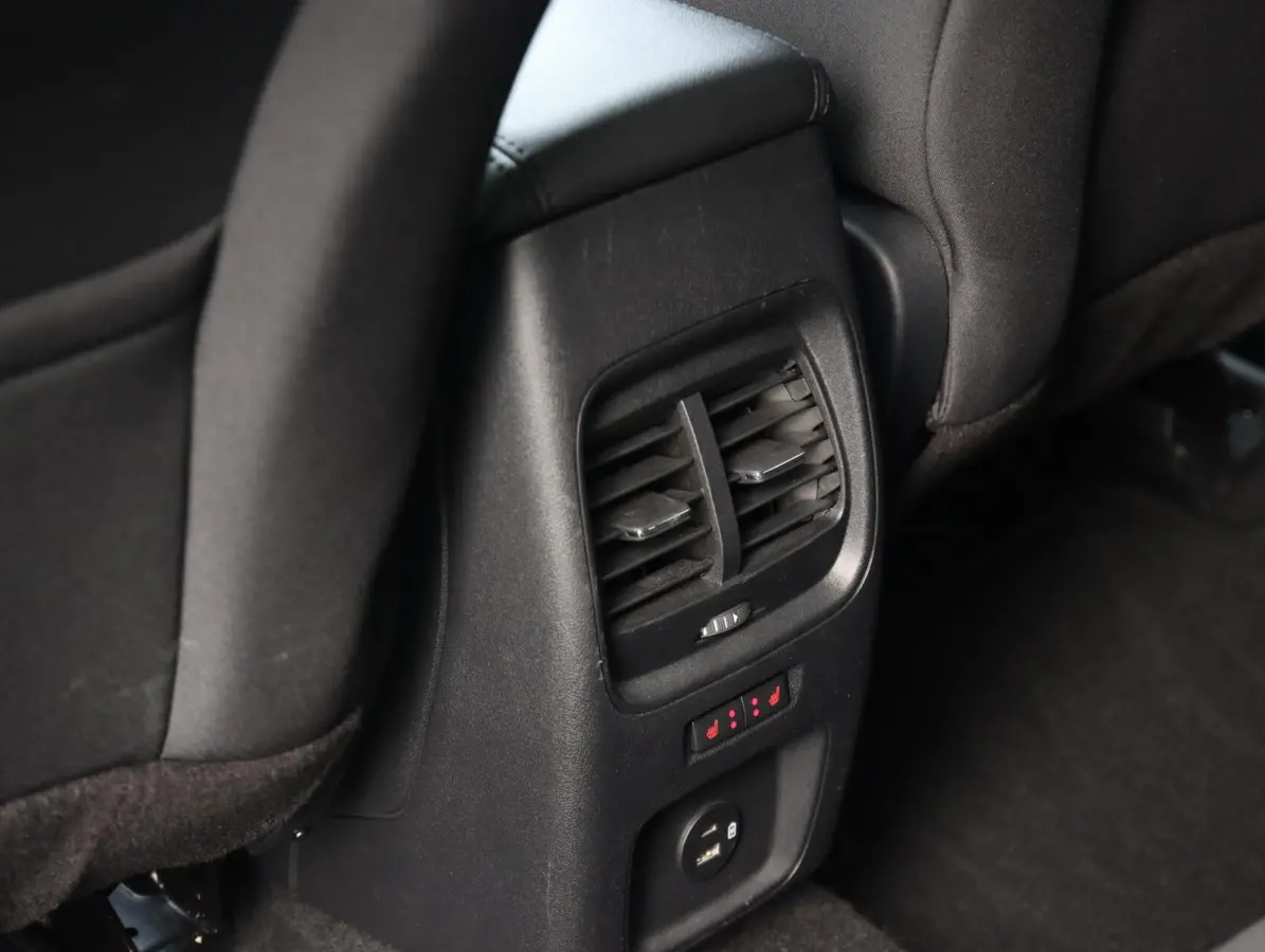 2.5 PHEV 225PK Titanium | ACC | Trekhaak |